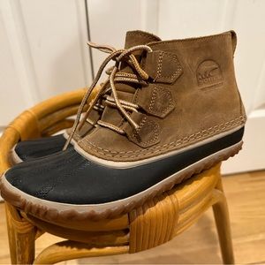 Lightly Worm SOREL Leather Duck Boots